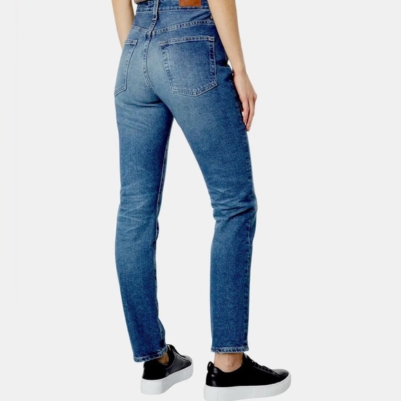 AG Alexis Slim Straight High Rise Jeans Size 26R in medium wash, luxury,straight - Picture 2 of 11